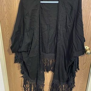 Black roxy fringe wrap